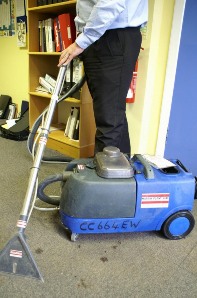 Carpet Cleaner