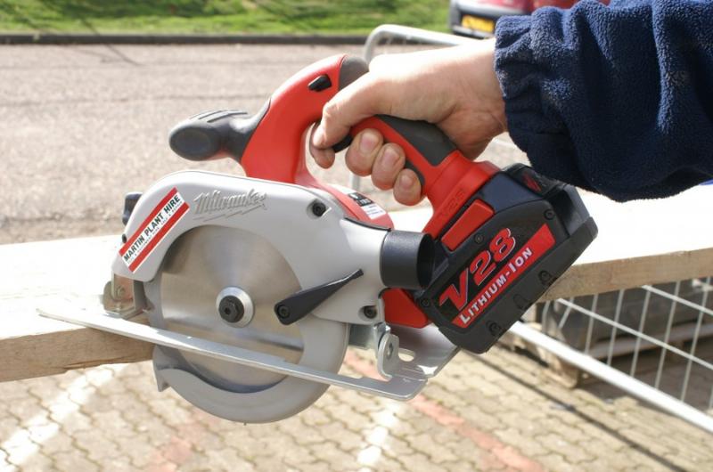 Cordless Circular Saw