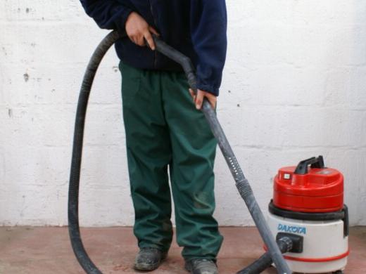 Dry Vaccum Cleaner